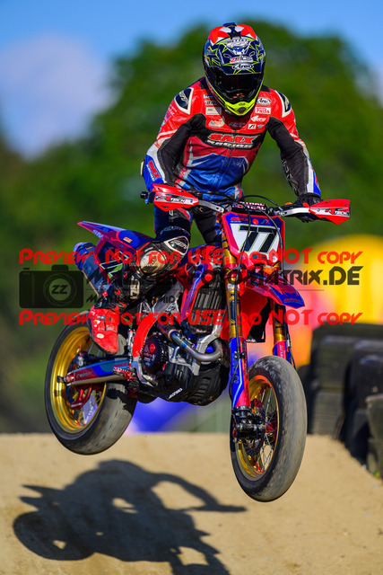 MaZZes_Fotomatrix_20241004_6007705_2859-2 | PRESTIGE