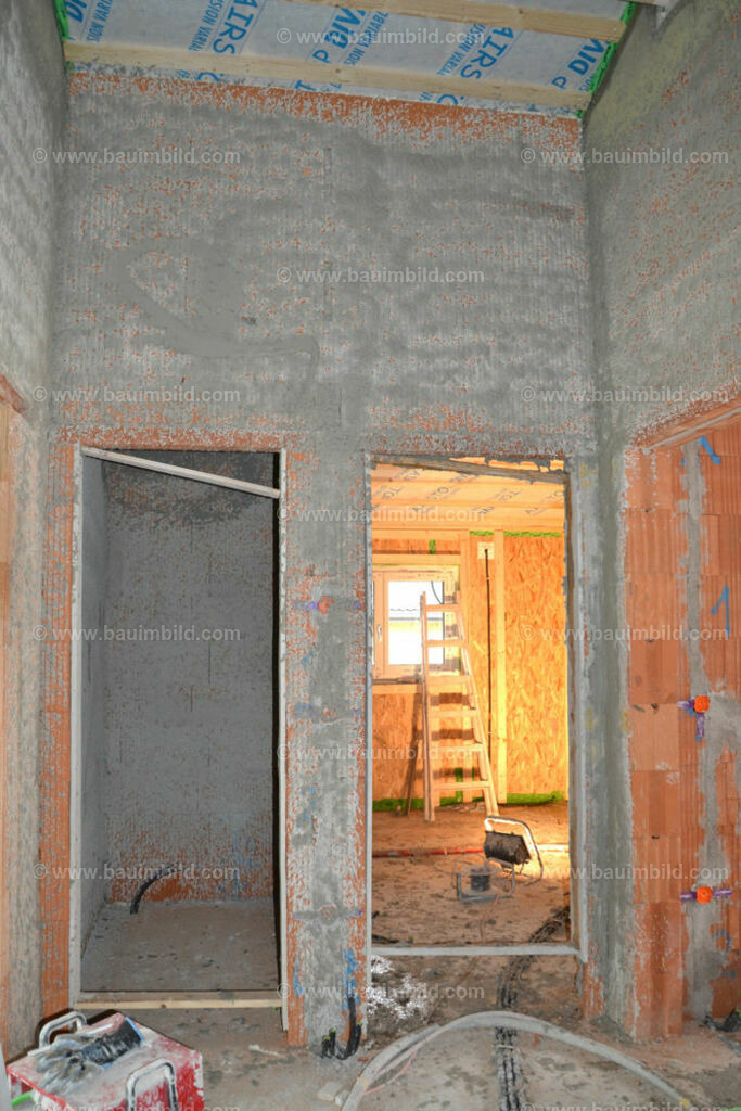 bib-lg18-putzarbeiten-0075 | Nach LV-Leistungsgruppen sortierte Detailfotos über den Bau eines Hauses. Alle Hausbau-Bilder direkt vom Urheber und Autor der Website Haus-Selber-Bauen.com