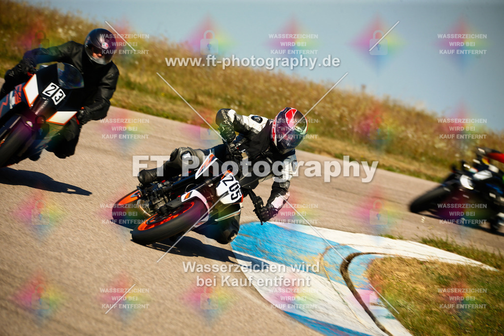 _MOT9207 | Hier findet Ihr Bilder von Touristenfahrten auf der Nürburgring Nordschleife oder von anderen Veranstaltungen die ich besucht habe. Viel Spass beim Durch Schauen 