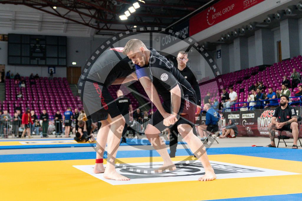 20250517PBB4093 | Athletes compete during the first day of the ADCC Amateur World Championship on May 15, 2025 in Warsaw, Poland. © Chiara Dazi / photoblackbelt