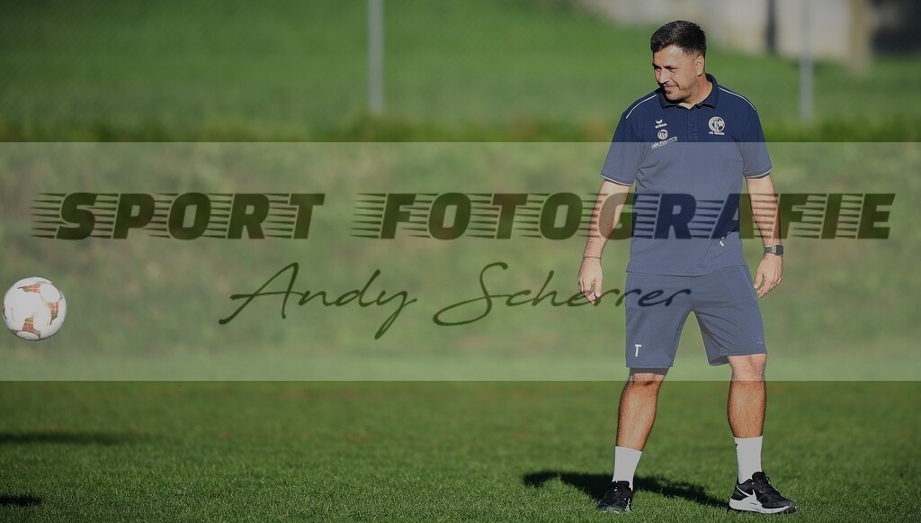 aD5S_8555 | Kaufen Sie Sportbilder im Onlineshop von Andy Scherrer Sportfotografie. Faszinierende Bilder von Sportevents aus der ganzen Schweiz. Fussball, Frauenfussball, Unihockey, Handball, Schwingen und weiteren Sportarten. - Realisiert mit Pictrs.com