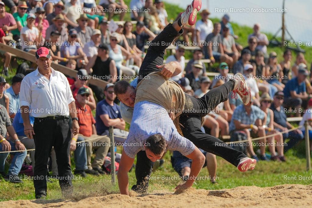 RB_08484 | René Burch leidenschaftlicher Fotograf aus Kerns in Obwalden.  Hier finden sie Sport, Landschaft und Natur Fotografie.
 - Realisiert mit Pictrs.com