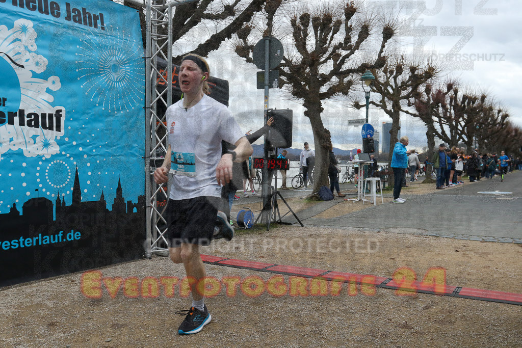 221231_1149_EV9_4899 | Sportfotografie im Rhein-Sieg Kreis, Köln, Bonn, NRW, Rheinland Pfalz, Hessen, etc. Unser Tätigkeitsfeld umfasst den Laufsport vom Volkslauf über den Marathon, Duathlon, Triathon bis zum Ultralauf wie Kölnpfad Ultra oder Schindertrail.