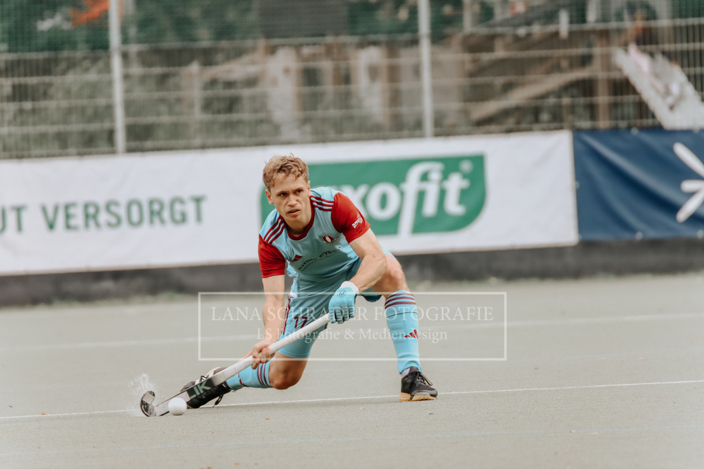 Herren_Bundesliga_02_F_RWK-UHC_21.09.25_Köln (196 von 471) | lanaschraderfotografie - Realisiert mit Pictrs.com