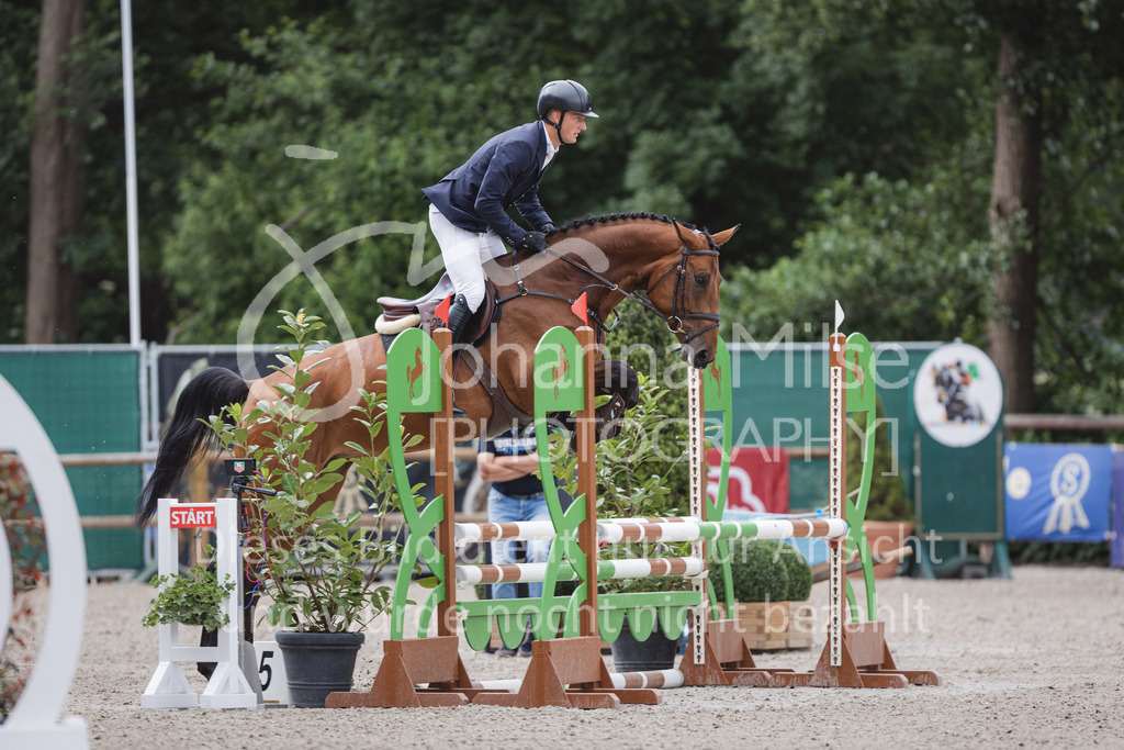 220614_Mühlen_SprPf-A-195 | Late Entry Mühlen
14.06.2022
Springpferde A**
4-6jährige Pferde