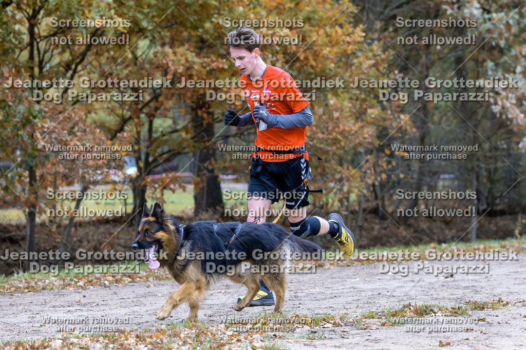 Dog Paparazzi - SD CaniX Championship 2025-409 | Dog Paparazzi Jeanette Grottendiek Fotografie & Videografie - Realisiert mit Pictrs.com