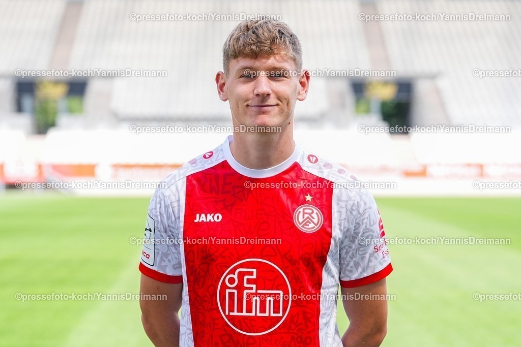 RWE22072501076 | Gianluca Swajkowski; Rot-Weiss Essen; 3.Liga, Porträttermin 2025/2026, 22.07.2025