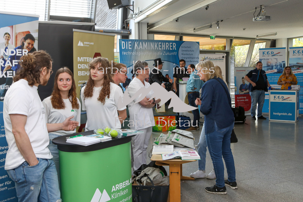 OE7A2972 | Medien- Sport- Entertainmentfotos