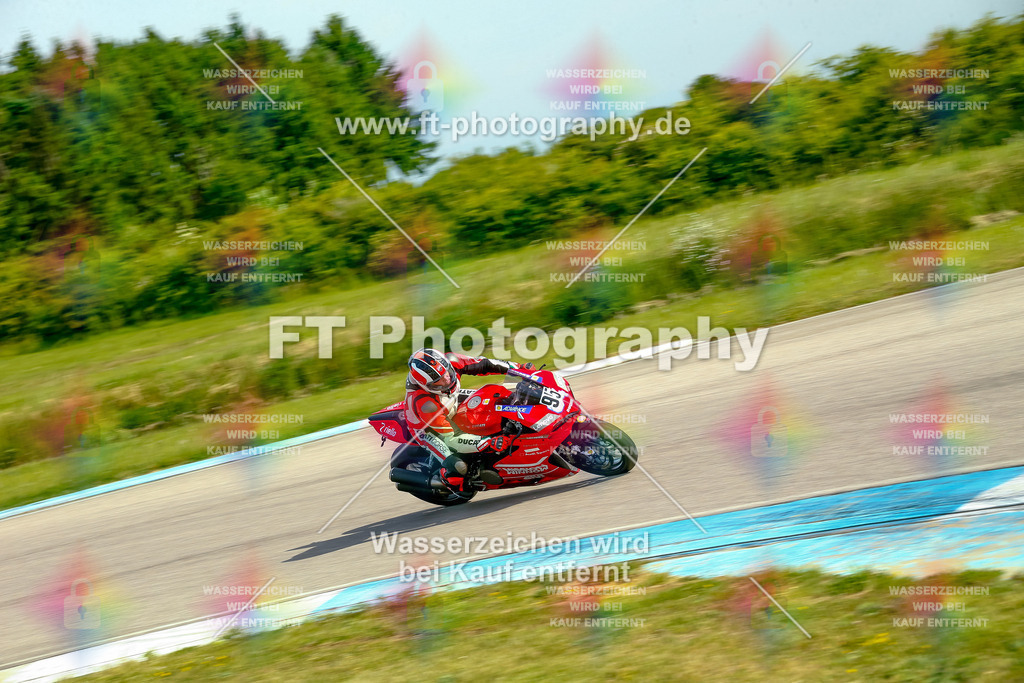 _MOT0686 | Hier findet Ihr Bilder von Touristenfahrten auf der Nürburgring Nordschleife oder von anderen Veranstaltungen die ich besucht habe. Viel Spass beim Durch Schauen 