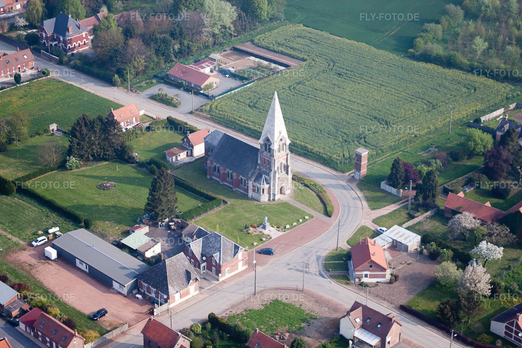Luftbild: Ortsansicht in Neuville-Bourjonval im Bundesland Pas-de-Calais in Frankreich. Foto: IMG_40041.jpg vom 17.04.2011 durch Werner Riehm/FLY-FOTO.de