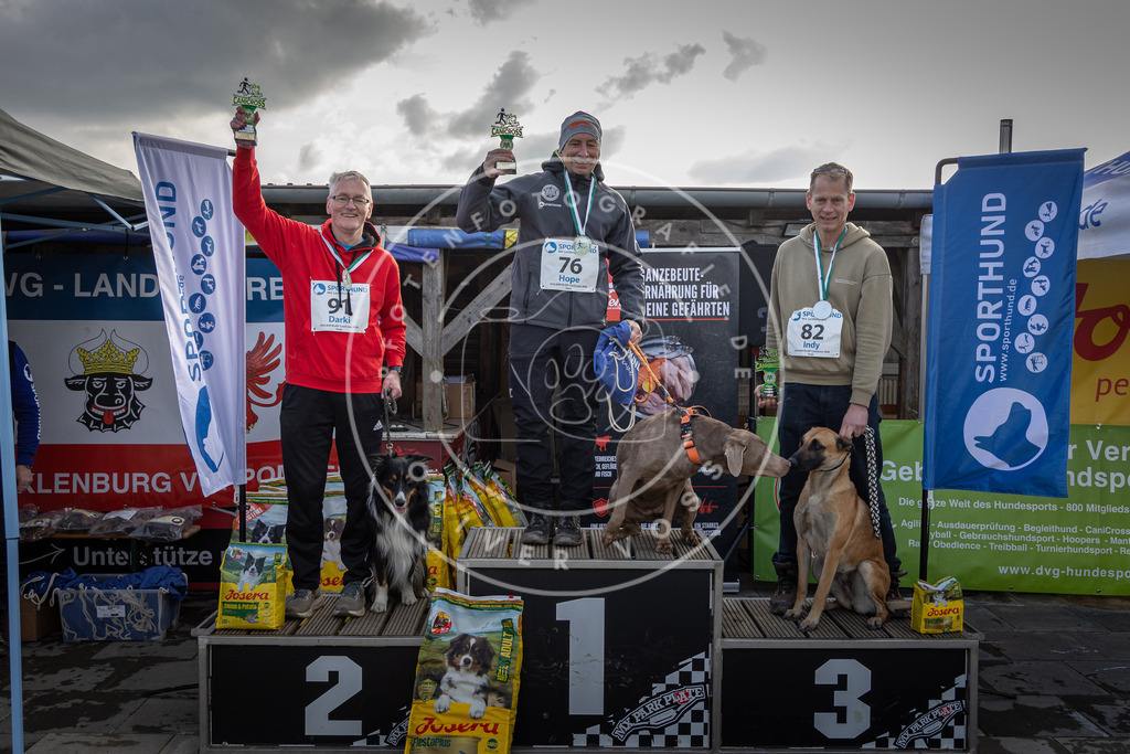 0L8A9186 | Hundefotografie, Tierfotograf, Pfotenfotografie, Fotoshooting Hund, Hunde Portrait, Hundesport, Hundeportraits, Heideshooting, Hunde, Sportfotograf, Hundefotograf, Turnierhundsport, THS,  - Realisiert mit Pictrs.com