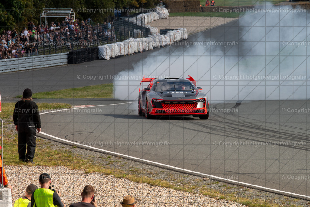 20250906160306D75_6491 | Bitte beachten!!!
Alle Fotos dieser Galerie sind nur grundbearbeitet. Im Falle eines Verkaufs, werde ich die Fotots noch mit dem nötigen Feinschliff versehen. - Realisiert mit Pictrs.com