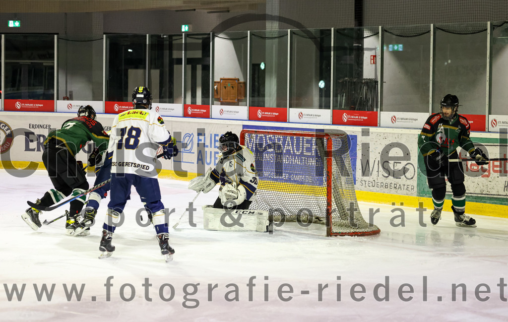 2022-11-26_075_TSV_Erding_gegen_ESC_Geretsried | Erding, Deutschland, 26.11.2022:
Eishockey, Bayernliga U20 2022 / 2023, xx. Spieltag, TSV Erding gegen ESC Geretsried, Endergebnis: 5:3

Foto: Christian Riedel / fotografie-riedel.net