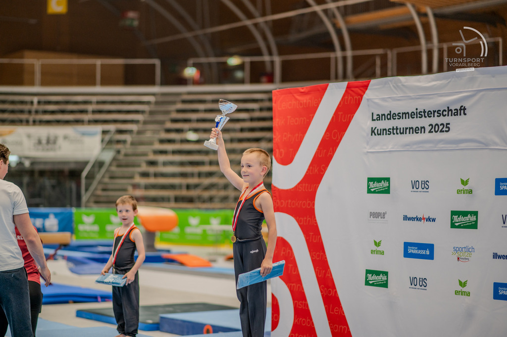 _DSC8651 | "Fussifoto.com – Ihr Ansprechpartner für hochwertige Fotografie! Entdecken Sie kreative Bilder und professionelle Dienstleistungen. Kontaktieren Sie uns für Ihre Projekte!"