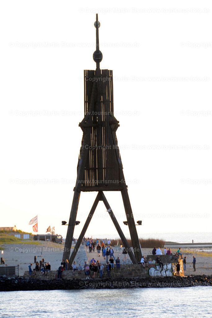 Cuxhaven_ELS4763190713a | Cuxhaven - Aufnahmedatum: 17.07.2013, Aufnahmehöhe:  m, Koordinaten:  - , Bildgröße: 4912 x  7360 Pixel - Copyright 2013 by Martin Elsen, Kontakt: Tel.: +49 157 74581206, E-Mail: info@schoenes-foto.deSchlagwörter: - Realisiert mit Pictrs.com