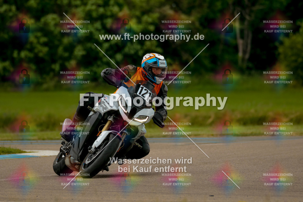 _7D21572 | Hier findet Ihr Bilder von Touristenfahrten auf der Nürburgring Nordschleife oder von anderen Veranstaltungen die ich besucht habe. Viel Spass beim Durch Schauen 