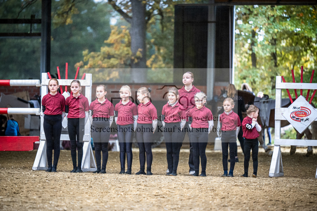 DOS_0214 | Entdecke hochwertige Reitturnierfotos von Foto Oger. Professionell, emotional und authentisch – jetzt Lieblingsmomente im Shop bestellen.Deutschlandweite Turnierfotografie. - Realisiert mit Pictrs.com