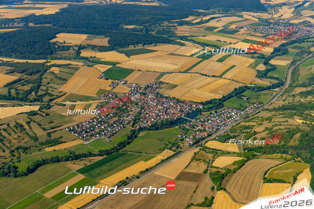 Das Luftbild zeigt : Elpersheim Weikersheim - Die Luftaufnahme wurde 2023 vom UL-Flugzeug aus erstellt ( keine Drohne ) - Hochauflösende Luftaufnahme - Für grossformatige Ausdrucke geeignet. Die Geschenkidee !Mit Lizenz und Bildrechte bestellbar