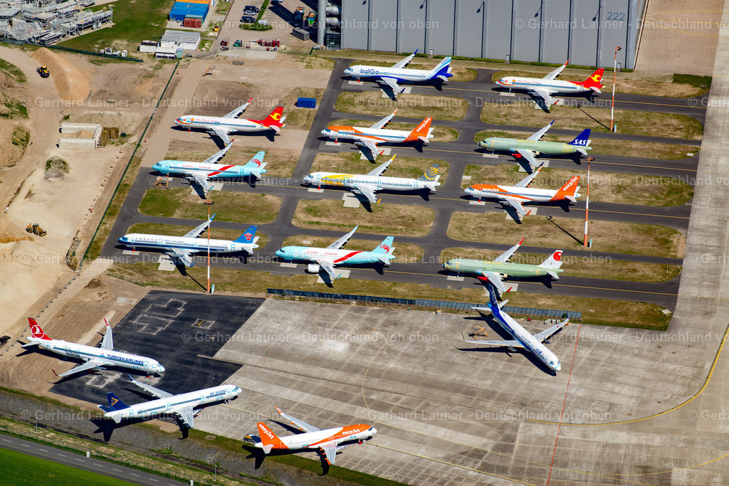 3801012 | Flughafen Hamburg Finkenwerder.
