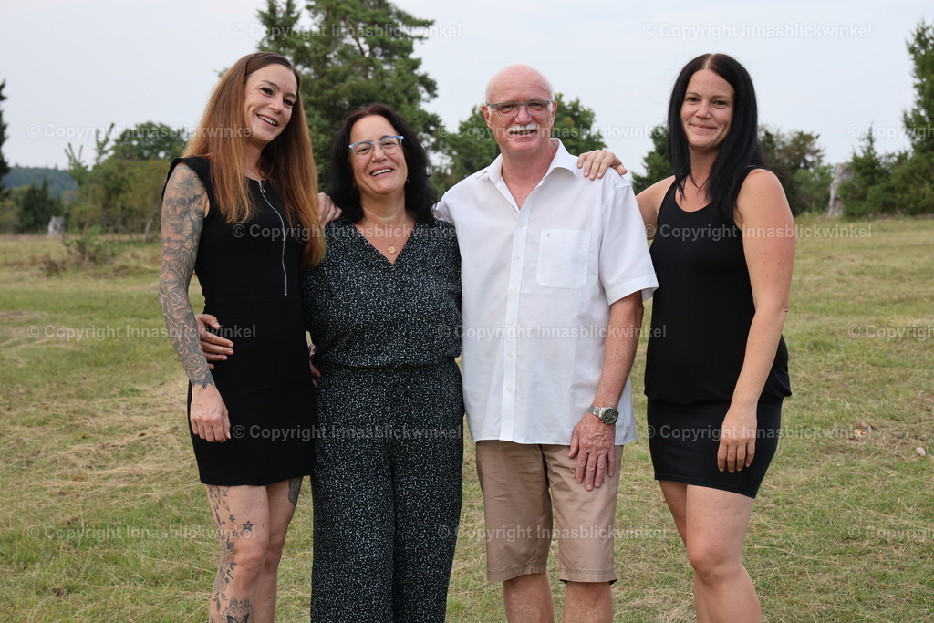 13 | Outdoor Fotografie. Kinder- Familien und Portraitfotografie. Natürliche lebendige Fotos draußen an einer Location deiner Wahl. 
