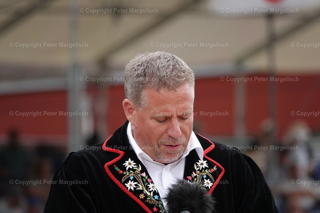 DSC01283 | Schwingen - Realisiert mit Pictrs.com