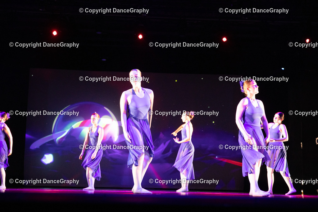 GPHY4329 | DanceGraphy - Realisiert mit Pictrs.com