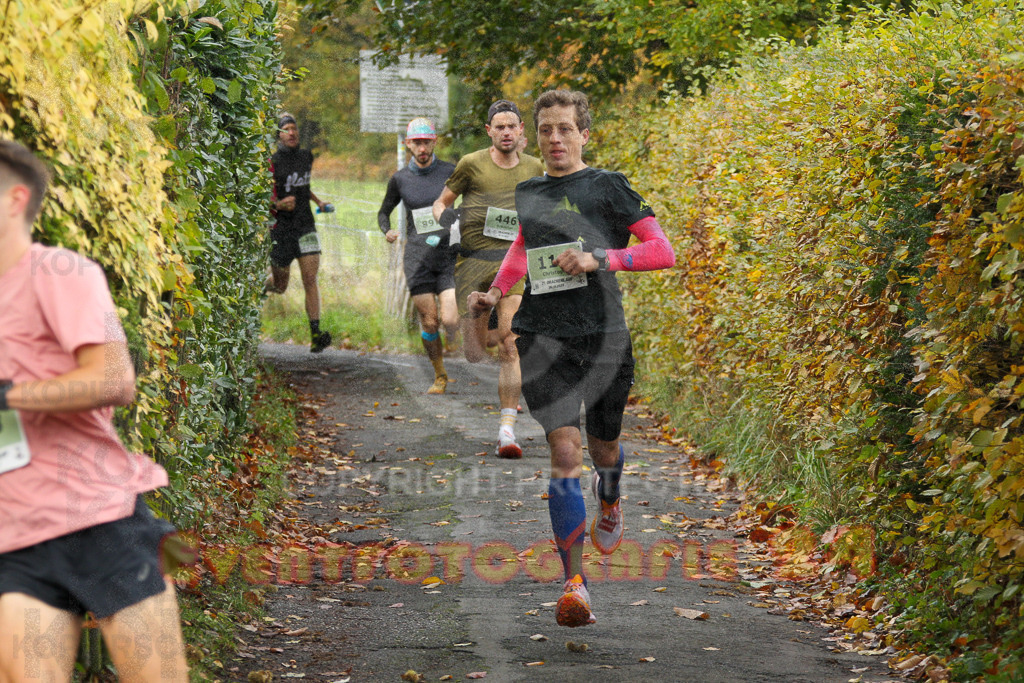 251026_1003_EV4_3831 | Sportfotografie im Rhein-Sieg Kreis, Köln, Bonn, NRW, Rheinland Pfalz, Hessen, etc. Unser Tätigkeitsfeld umfasst den Laufsport vom Volkslauf über den Marathon, Duathlon, Triathon bis zum Ultralauf wie Kölnpfad Ultra oder Schindertrail.