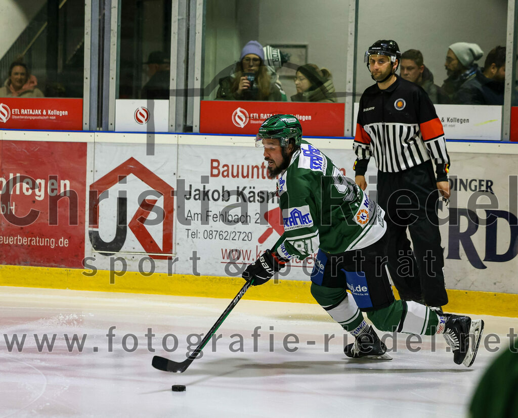 2024-01-19_011_TSV_Erding_gegen_ESC_Geretsried | Erding, Deutschland, 19.01.2024:
Eishockey, Bayernliga Vorrunde 2023 / 2024, 26. Spieltag, TSV Erding gegen ESC Geretsried, Endergebnis: 

Foto: Christian Riedel / fotografie-riedel.net
