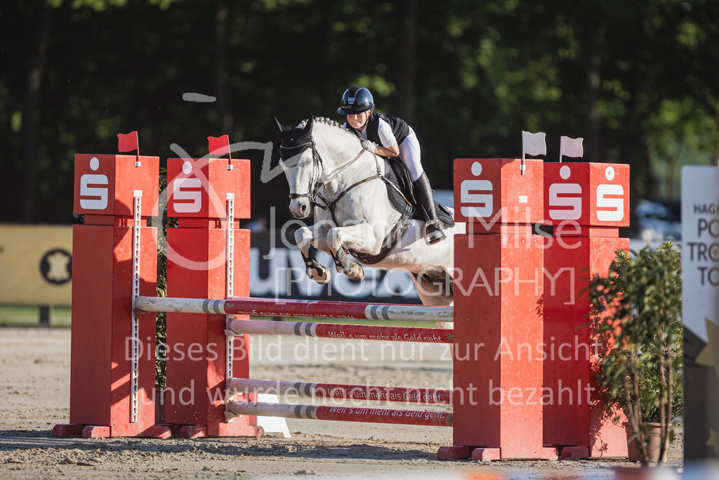 250501_MünsterHandorf_PonyTrophy-338 | Deine schönsten Turniermomente als professionelle Fotos! Entdecke hochwertige Pferdesport-Fotografie im Online-Shop. Jetzt Fotos finden & bestellen!