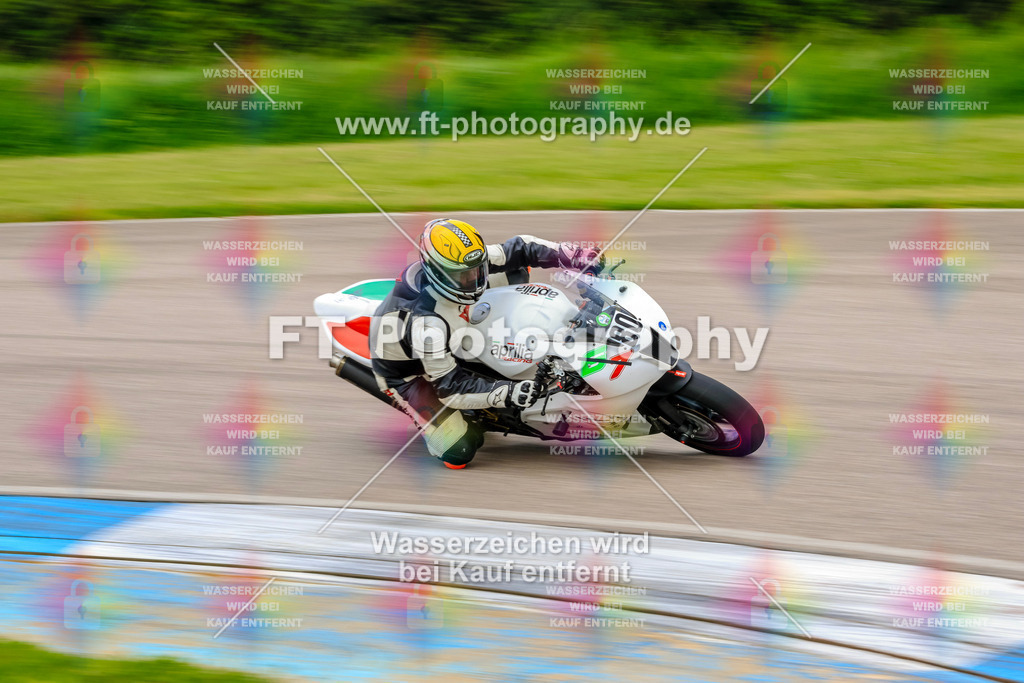 MotoTeam-9575 | Hier findet Ihr Bilder von Touristenfahrten auf der Nürburgring Nordschleife oder von anderen Veranstaltungen die ich besucht habe. Viel Spass beim Durch Schauen 