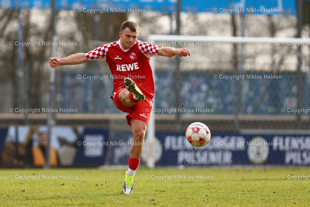 NH_FCEiintrachtNorderstedt_FCStPauliU23_RegionalligaNord_08032026 | #47 Leon Pesch (FC Eintracht Norderstedt)Fußball I Herren I Regionalliga Nord I Saison 2025-2026 I 25. Spieltag I FC Eintracht Norderstedt - FC St. Pauli I 08.03.2026 I Edmund-Plambeck-Stadion