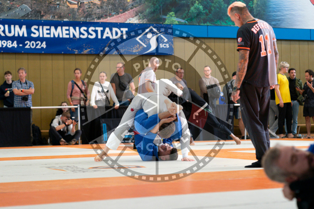 20240915PBB2290 | Athletes compete during the Grappling Industries’ grappling and Brazilian jiu-jitsu competition in Berlin, on September 15, 2024.
