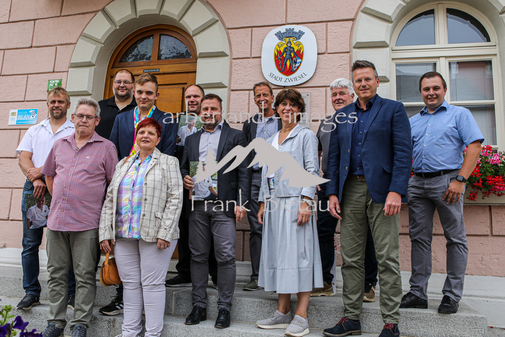 OE7A8536 | Medien- Sport- Entertainmentfotos