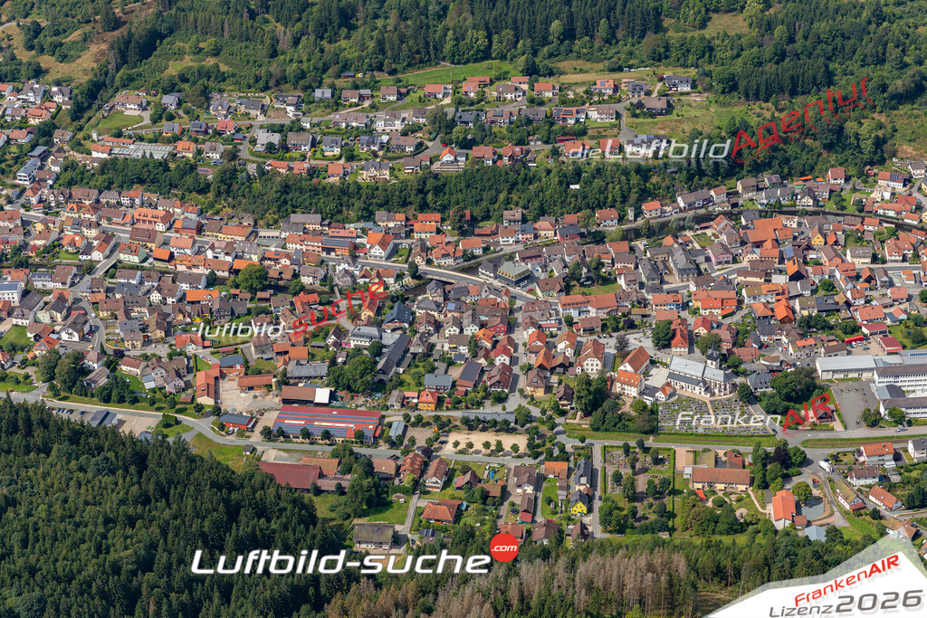 Das Luftbild der Stadt Steinwiesen wurde 2021 vom Flugzeug heraus erstellt (keine Drohne) Aufnahmehöhe ca.450 Meter- hohe Bildauflösung und Druck-Qualität garantiert!