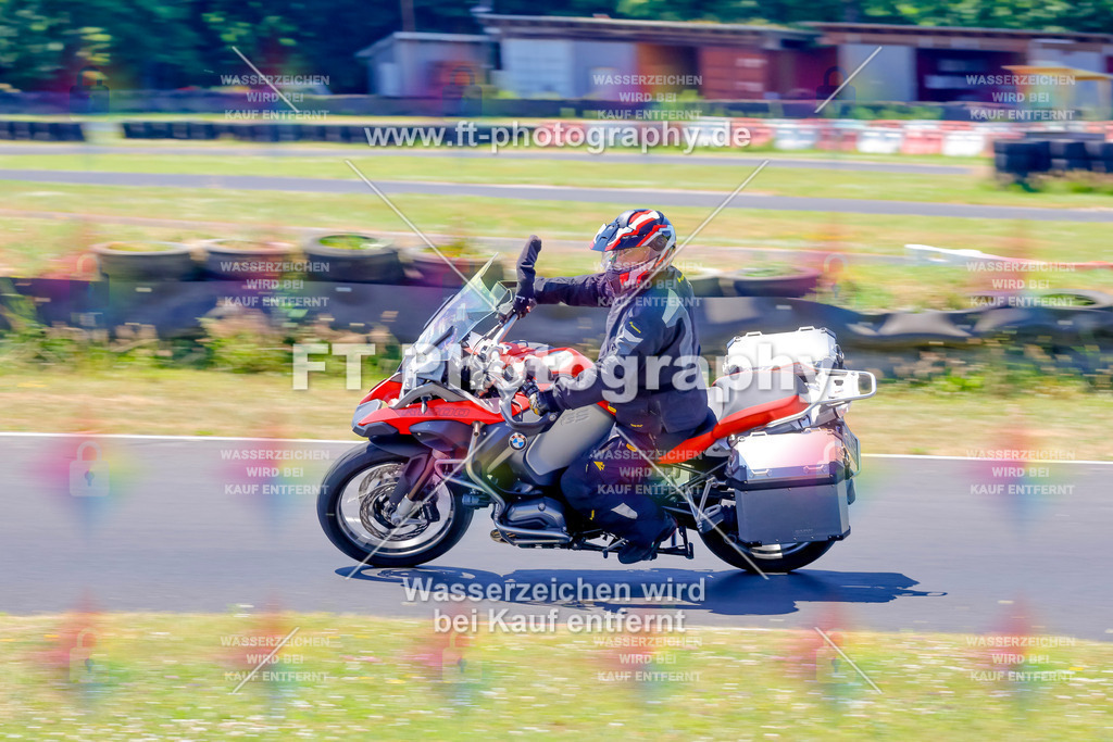 _MOT9469 | Hier findet Ihr Bilder von Touristenfahrten auf der Nürburgring Nordschleife oder von anderen Veranstaltungen die ich besucht habe. Viel Spass beim Durch Schauen 