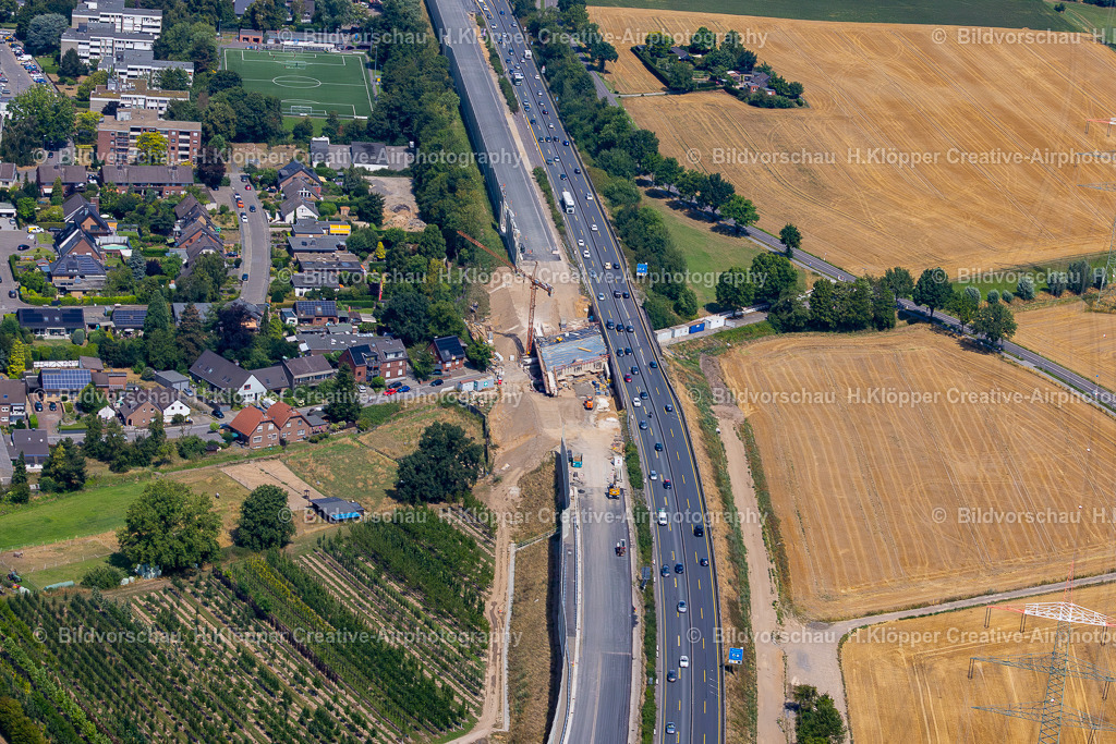 Lufbilder Krefeld-5561 | Baustelle am Autobahn- Brückenbauwerk der BAB A57 in Meerbusch im Bundesland Nordrhein-Westfalen, Deutschland - Realisiert mit Pictrs.com