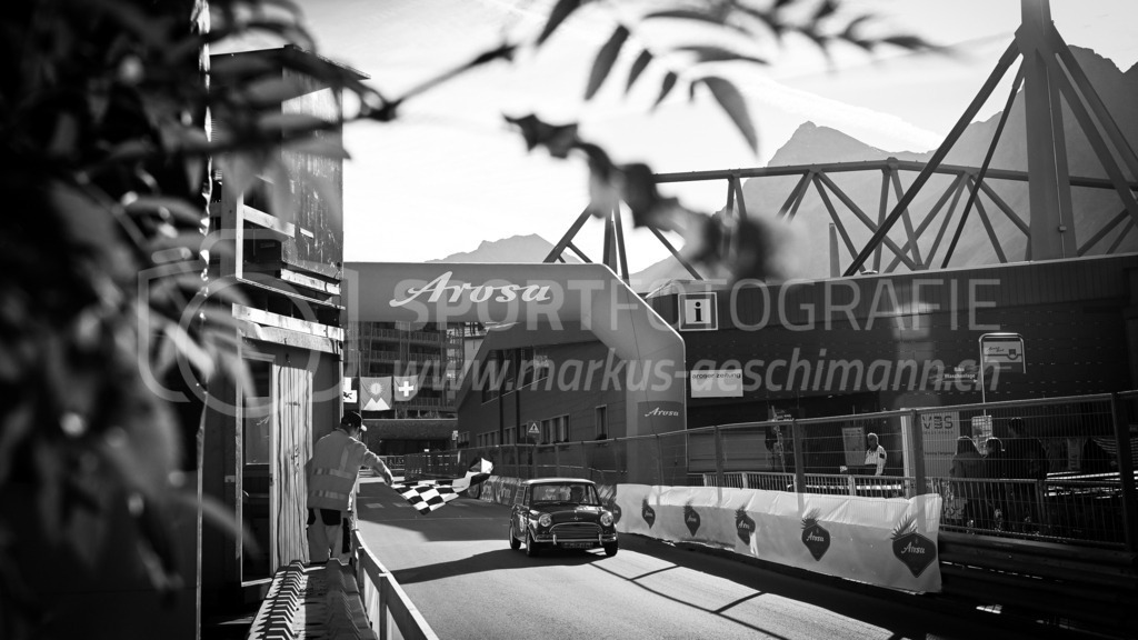 19. Arosa ClassicCar 2023 - 2. September 2023 | 19. Arosa ClassicCar 2023
Arosa, Schweiz
Müller Friedrich aus Bremen mit der Startnummer 226 in einem Morris Mini Cooper S, Jahrgang 1965, in der Klasse Classic Trophy.
@arosaclassiccar, @arosa.official, #arosaclassiccar, #arosa, #76curves, #classiccar
Bild: Sportfotografie Markus Aeschimann | www.markus-aeschimann.ch - Realisiert mit Pictrs.com