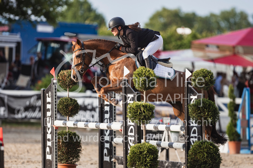 250530_MayDays_L-Stil-690 | Deine schönsten Turniermomente als professionelle Fotos! Entdecke hochwertige Pferdesport-Fotografie im Online-Shop. Jetzt Fotos finden & bestellen!