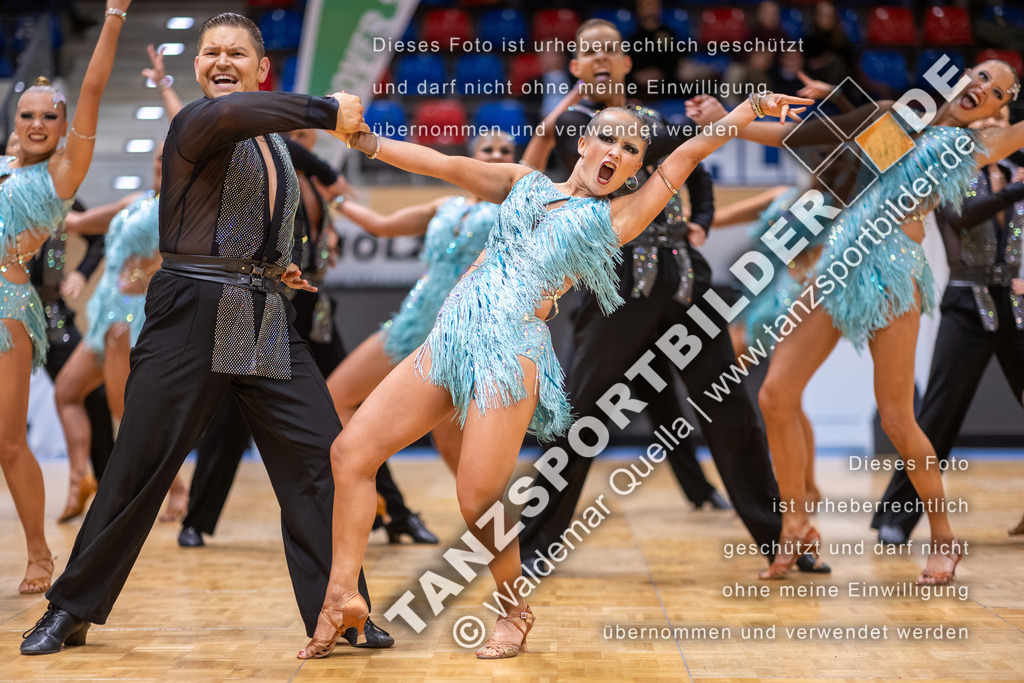 20260328-01086 | Hier finden Sie Tanz Bilder vom Latein und Standard Formationen tanzen. Sportbilder vom Tanzsport. Schöne Fotos und von Weltmeisterschaft, Europameisterschaft, Bundesliga, Regionalliga, Oberliga und Landesliga sowie von GOC Stuttgart, DanceComp, WM Bremen