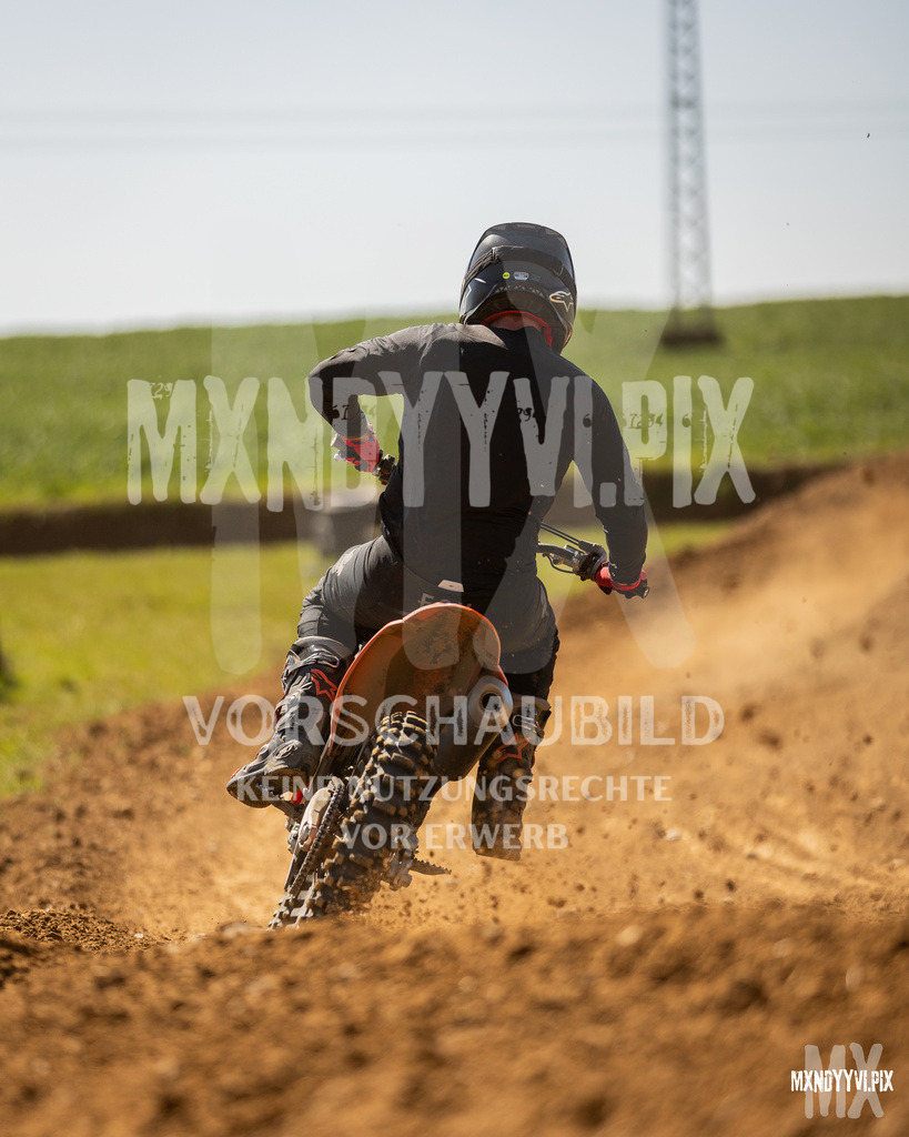866A3386 | mxndyyvipix