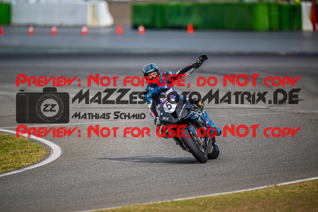 MaZZes_Fotomatrix_20230923_6007705_5127 | PRO SUPERSTOCK