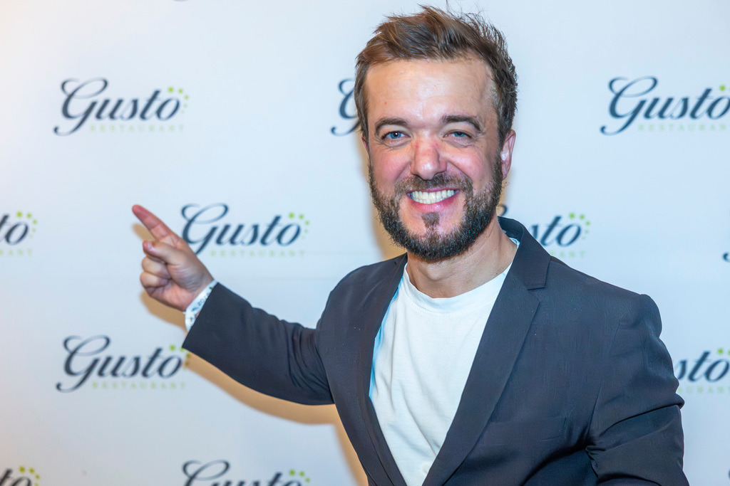 top-top.de 260306-286 | Foto, Video, Fotografie, Videografie, Fotobox, DJ, Discjockey, Musik, Musikbox, Veranstaltung, Photobooth, Amazon, Ebay, Buchtipp, Bestseller, Autor, Verlag, Buch, Wesel, Hamminkeln, NRW, Dinslaken, Rees, Drohne, Hochzeit, Party, Fotobox, Wesel, Fotograf