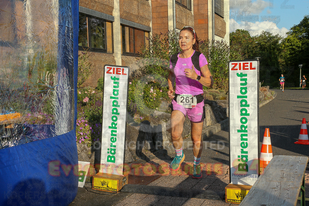 250801_1932_EX1_8149 | Sportfotografie im Rhein-Sieg Kreis, Köln, Bonn, NRW, Rheinland Pfalz, Hessen, etc. Unser Tätigkeitsfeld umfasst den Laufsport vom Volkslauf über den Marathon, Duathlon, Triathon bis zum Ultralauf wie Kölnpfad Ultra oder Schindertrail.