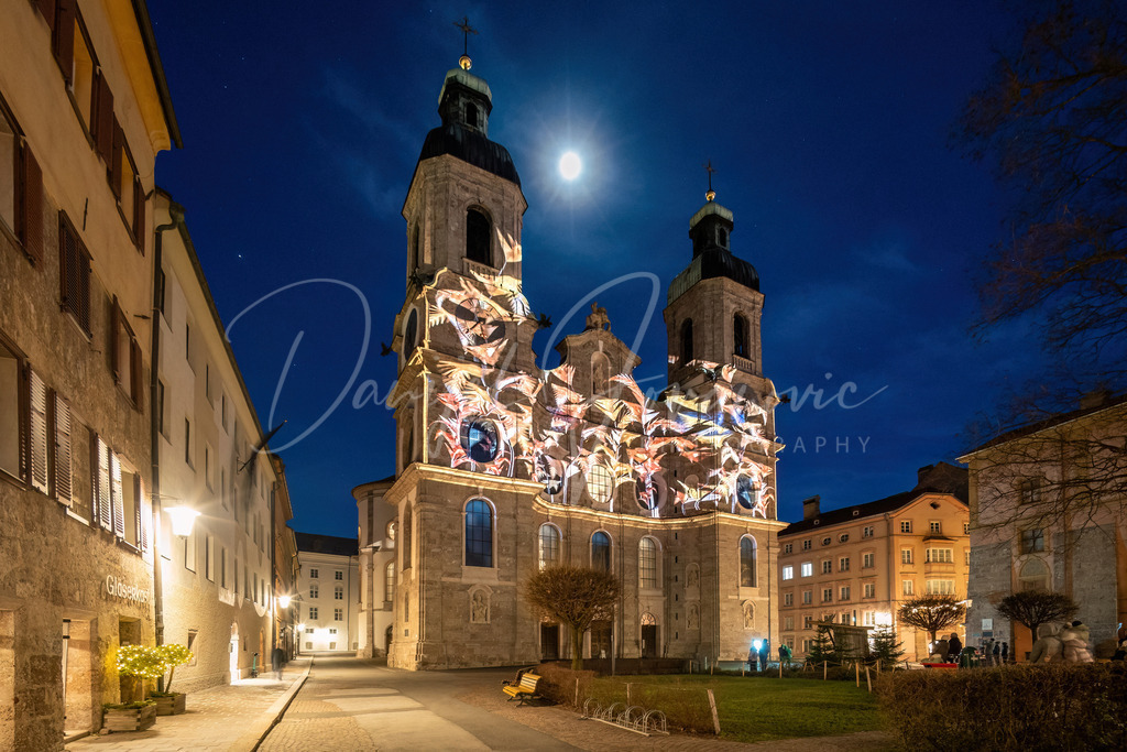 Bergsilvester | Dom St. Jakob Fassadenbeleuchtung Bergsilvester