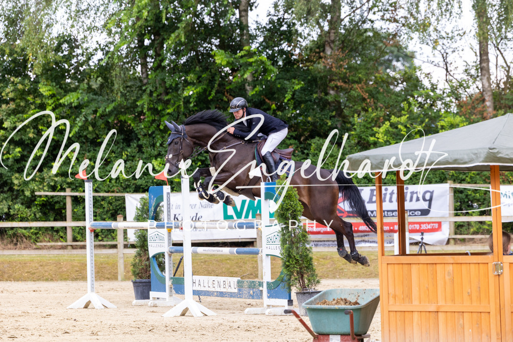 7I8A8430 | melanie-engelhardt-photography - Realisiert mit Pictrs.com