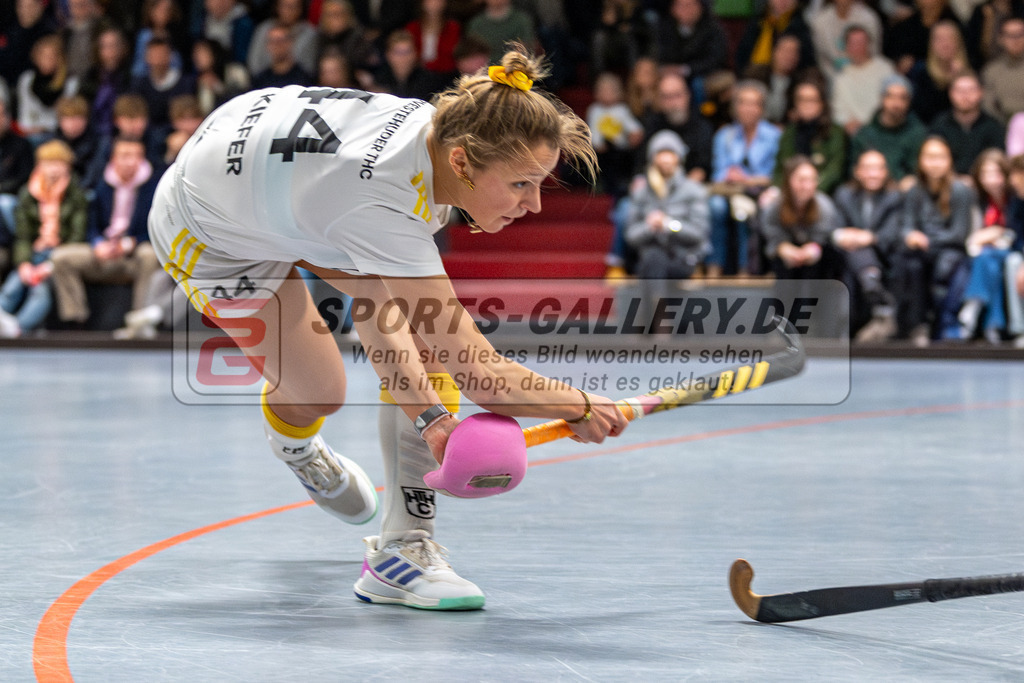 SM_2024-12-20-D85_-613 | 1.Bundesliga Hallenhockey  (W) DCADA - HTHC / 6:5 (3:3)