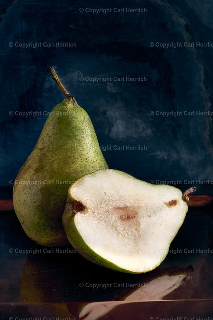 Fallen | High End Portraits. Einzelportrait Paarportrait Gruppenportrait Künstlerportrait Bandportzait Bühnenfotografie Fashion Lifestyle Urbanlife  - Realisiert mit Pictrs.com