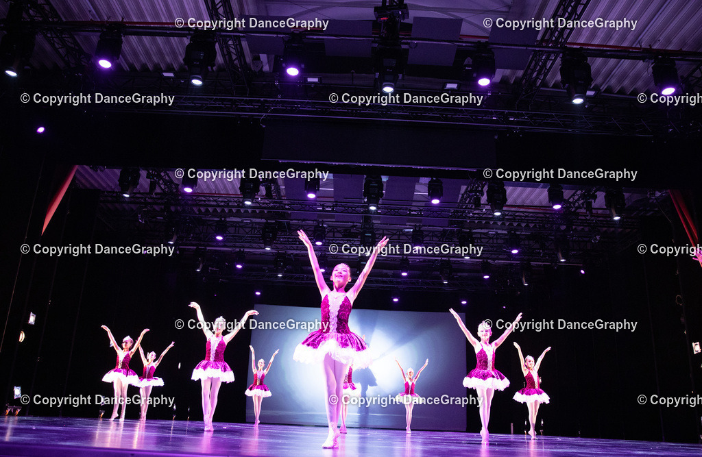 GPHY5252 | DanceGraphy - Realisiert mit Pictrs.com