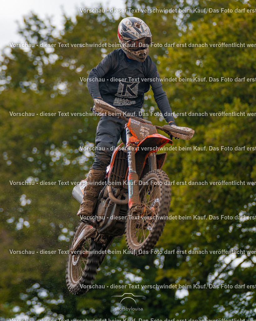 10_05_Dreetz-4771 | Sportfotografin aus Berlin-Brandenburg mit Fokus auf Motocross. Ich halte deine sportliche Leistung und echte Emotionen auf und neben der Strecke professionell fest. Entdecke die Fotos von deinem Rennen und bestelle sie direkt hier im Shop.