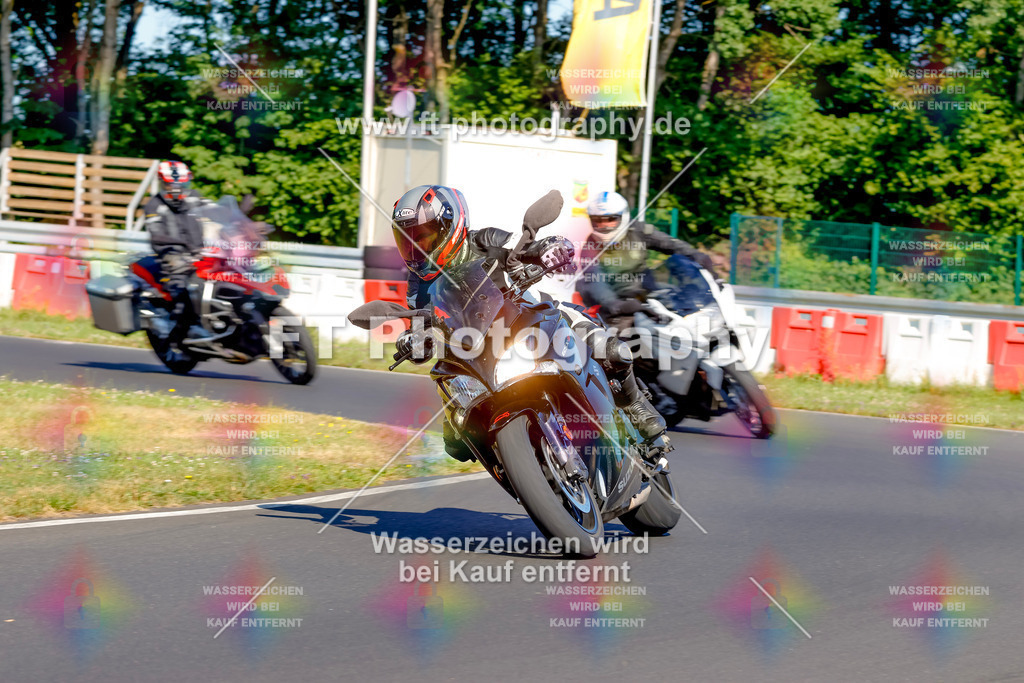_MOT8912 | Hier findet Ihr Bilder von Touristenfahrten auf der Nürburgring Nordschleife oder von anderen Veranstaltungen die ich besucht habe. Viel Spass beim Durch Schauen 